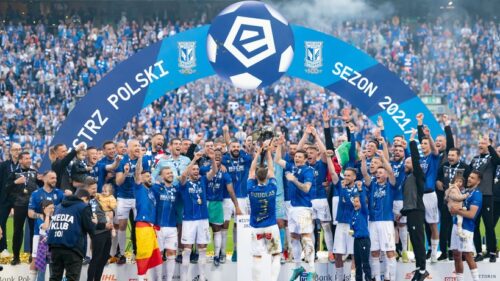 Kto zostanie mistrzem Polski w sezonie piłkarskim 2022/2023? Przegląd kandydatów i prognozy